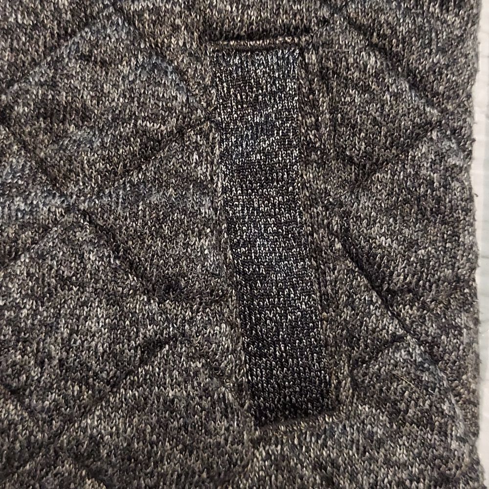 Quilted Knit Vest   - Picture 8 of 8